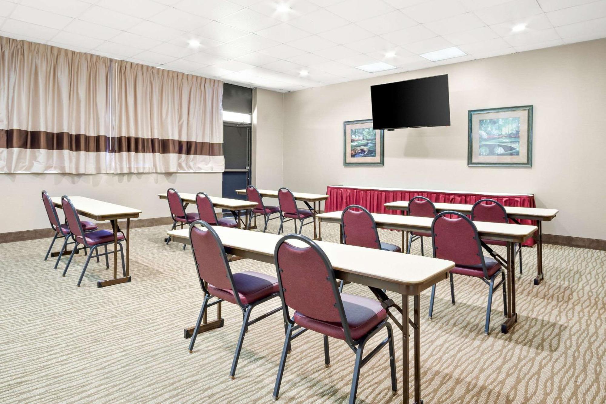 Mini-hôtel Comfort Gold Coast 2*